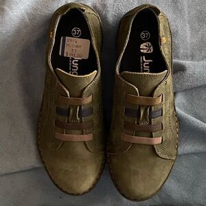 NWT Jungla Millitar Slip on shoes, Olive Green, Size EU 37, US 6-6.5